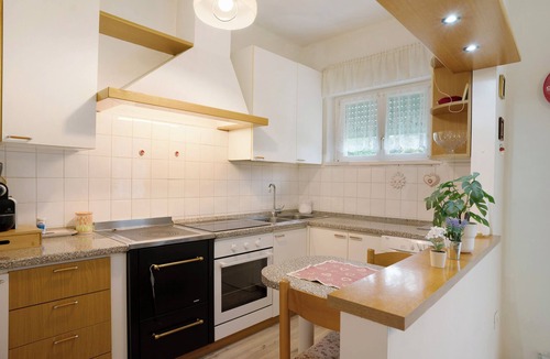 Pergine Valsugana Apartment | Apartment 'Marconi 35 Pergine' with Mountain View, Shared Garden and Wi-Fi