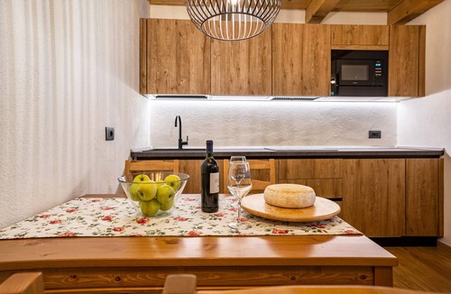 Pejo Apartment | Apartment 'Maso Rapunzel' with Mountain View, Private Garden and Wi-Fi