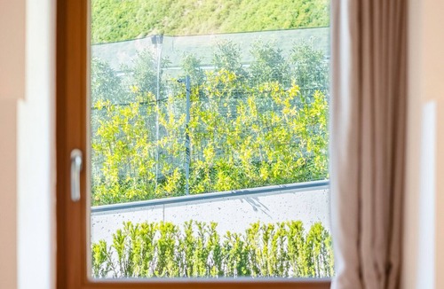 Laives Apartment | Apartment 'Maso Renner 1' with Mountain View, Wi-Fi and Air Conditioning