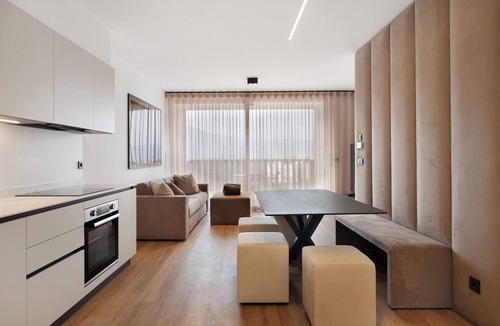 Laives Apartment | Apartment 'Maso Renner 6' with Mountain View, Wi-Fi and Air Conditioning