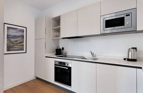 Laives Apartment | Apartment 'Maso Renner 7' with Mountain View, Wi-Fi and Air Conditioning