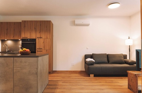 Lana Apartment | Apartment 'Matscherhof Family 1' with Mountain View, Wi-Fi and Air Conditioning