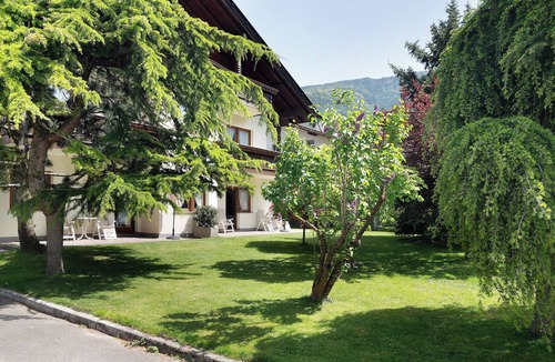 Plaus Apartment | Apartment 'Mayr Zwei' with Mountain View, Private Terrace and Wi-Fi