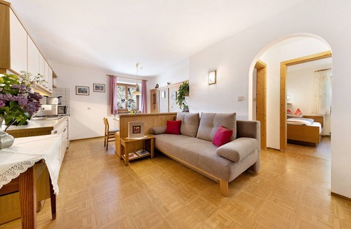 San Genesio Atesino Apartment | Apartment 'Moar im Rumsein - Saltenblick' with Mountain View, Wi-Fi & Garden