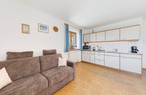 San Genesio Atesino Apartment | Apartment 'Moar im Rumsein - Etschblick' with Mountain View, Garden, Playground & Wi-Fi