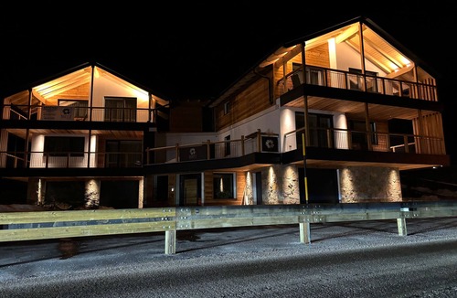 Spormaggiore Apartment | Apartment 'Mugo' with Mountain View, Wi-Fi and Air Conditioning