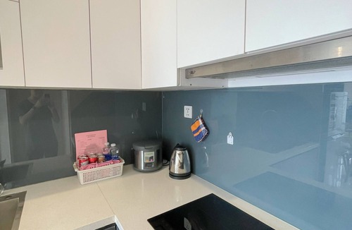 Gia Lam Apartment | Apartment near Artificial Beach, park view