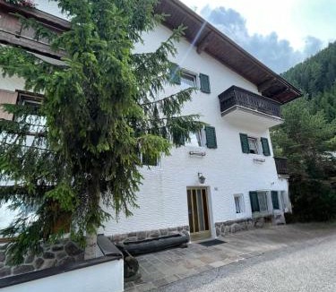 Selva di Val Gardena Apartment | Apartment Nido