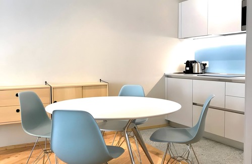 Carisolo Apartment | Apartment 'Palazzo Righi - Blu' with Mountain View, Balcony and Wi-Fi