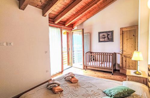 Bleggio Superiore Apartment | Apartment Picchio Autunno by Interhome