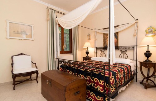Positano Apartment | Apartment Positano Elegant Terrace by Interhome