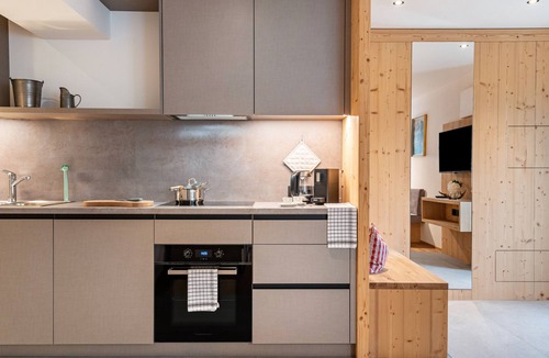 San Pietro Apartment | Apartment 'Raschötz' with Mountain View, Shared Garden and Wi-Fi