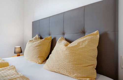 Anterivo Apartment | Apartment 'Roessl 202' with Mountain View, Shared Garden, Wellness Centre and Wi-Fi