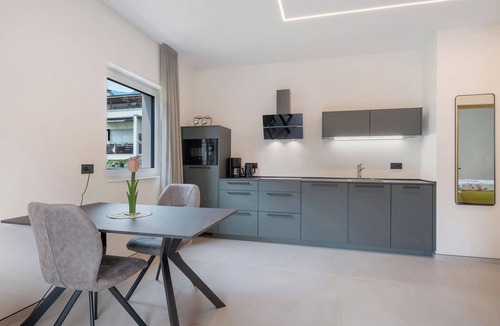 Lana Apartment | Apartment 'Rosalie 4' with Mountain View, Shared Pool and Wi-Fi