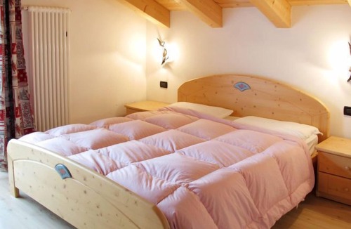 San Giovanni di Fassa Apartment | Apartment Rossetti in Pozza di Fassa - 14 persons, 4 bedrooms