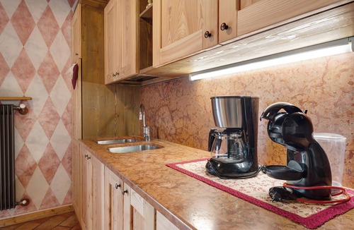 Coredo Apartment | Apartment 'Royal Gala' with Mountain View, Shared Garden and Wi-Fi