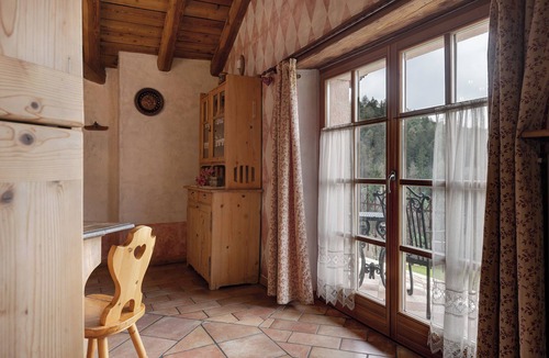 Coredo Apartment | Apartment 'Royal Gala' with Mountain View, Shared Garden and Wi-Fi