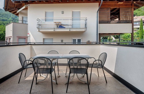 Sankt Josef Am See Apartment | Apartment 'Seaberhof 7' with Lake View, Shared Pool and Wi-Fi
