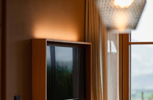 Berg/Monte Apartment | Apartment 'Valentinerhof Apt Terra' with Mountain View, Shared Pool and Wi-Fi