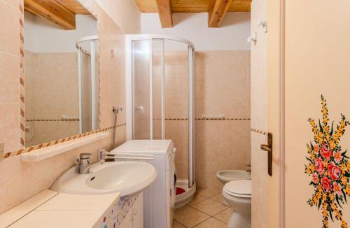 Taio Apartment | Apartment Vento Alpino-4 by Interhome