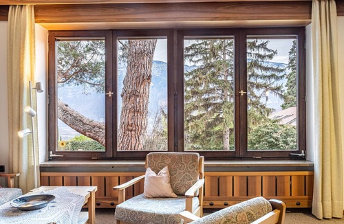 Terlano Apartment | Apartment "Villa Pinie" with Private Garden, Private Terrace & Wi-Fi