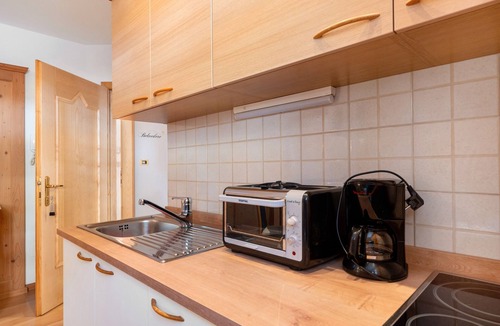 Trodena Apartment | Apartment 'Wiesenheim - Romantic' with Mountain View, Shared Pool and Wi-Fi