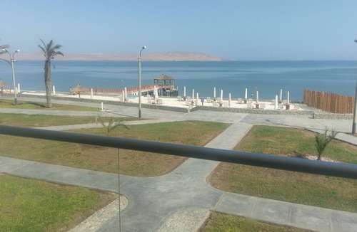 Pisco Apartment | Apartment with beautiful view of the Paracas Bay