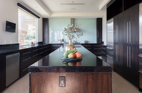 Tatum Canyon Villa | Apollo by AvantStay | 6BR Private Desert Oasis with Pool, Hot Tub & Movie Room