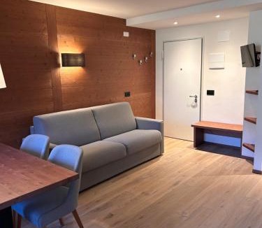 San Martino di Castrozza Apartment | Appartamento con terrazza vista Pale di San Martino