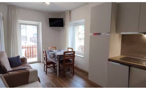 San Sebastiano Apartment | Appartamento centrale - 1 stanza da letto- balcone