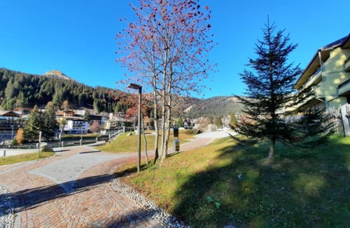 Madonna di Campiglio Apartment | Apt SPINALE new in the center of Madonna di Campiglio