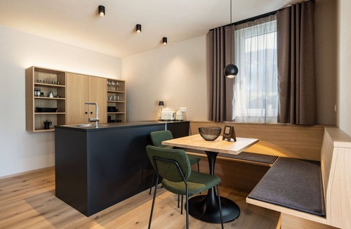 Sesto Apartment | Ariane's Guesthouse – Relax: Apartment with View of the Sesto Dolomites