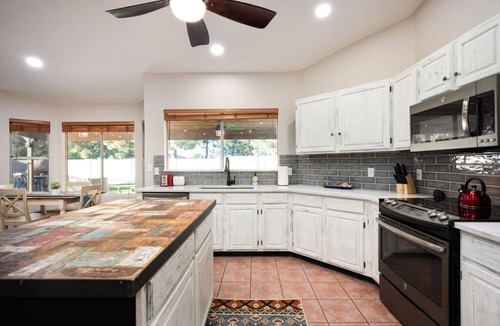 Peoria House | Arrowhead Family Getaway Pool Pet Friendly