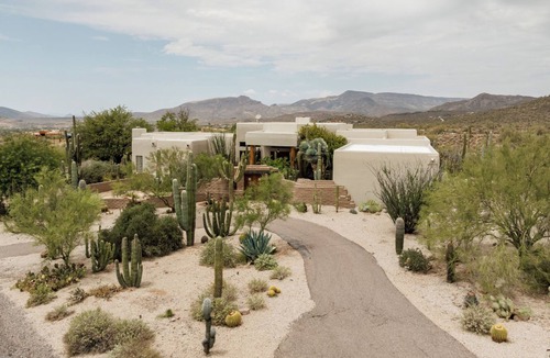 Leigh Estates House | Arroyo Vista by LuxeKey | Private Cave Creek Home w/Desert Views and Pool