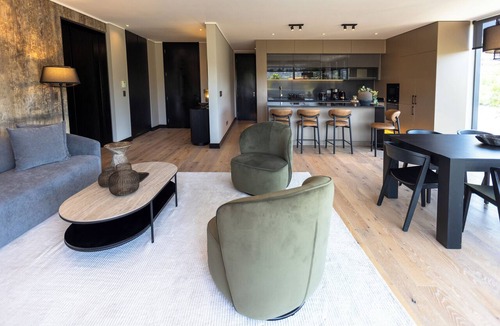 Vitacura Apartment | AT HOME Alonso