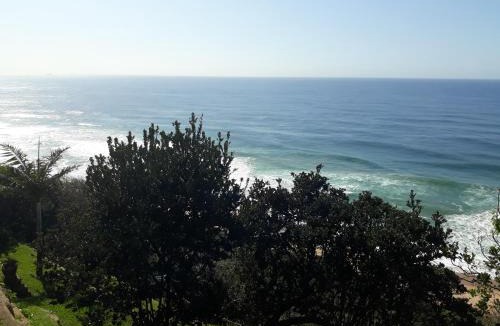 Bluff Apartment | At the Sea's Edge