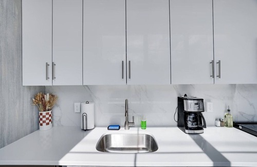 Allentown Apartment | Atown Executive Oasis