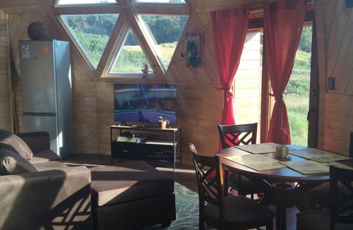 Castro Cabin | Awesome 2-bedroom cabin in Castro perfect for a relaxing getaway