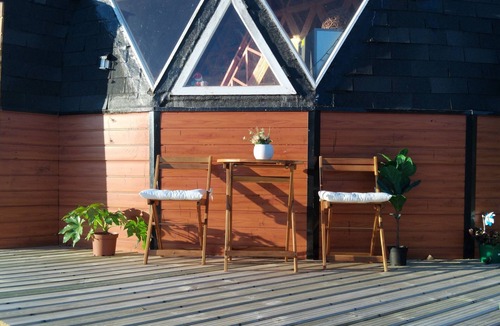 Castro Cabin | Awesome 2-bedroom cabin in Castro perfect for a relaxing getaway