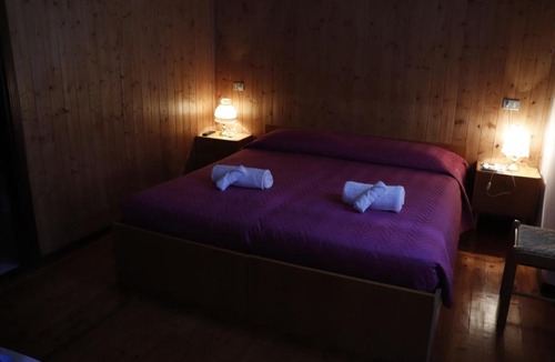 Ranzo Bed & Breakfast | B&B Amico