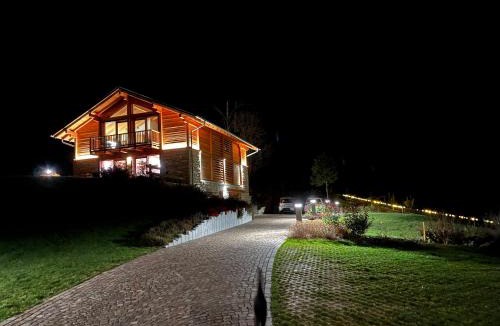 Strembo Bed & Breakfast | B & B Chalet Plan