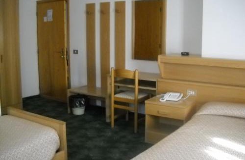 Alleghe Hotel | B&B Chiara- Alleghe
