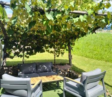 Castel Ivano Bed & Breakfast | B&B Elisè