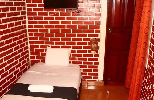 Aguas Calientes Bed & Breakfast | BackpackerKilla