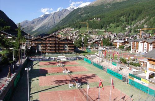 Zermatt Hotel | Backstage Hotel Serviced Apartments