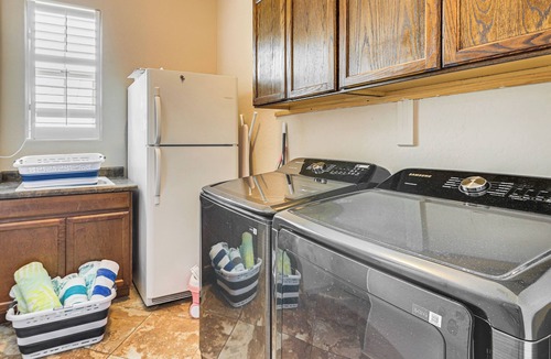 Laveen Village House | Backyard Oasis w/Fire Pit: Laveen Village Retreat