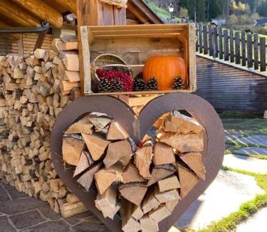 Bedollo Ski Chalet | BAITA NONNO GHINO