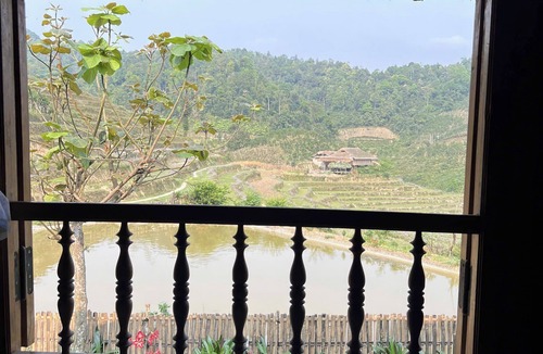 Bac Ha Hostel | Ban Lien Homestay