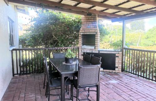 Melville House | Banana Beach B4