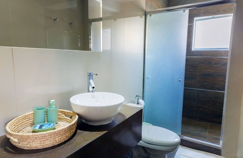 Huacachina Hostel | Bananas Adventure Hostel